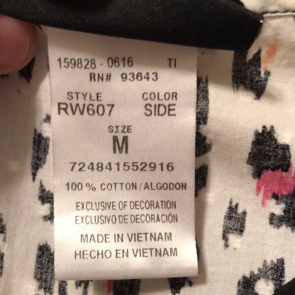 Runway M Cotton White Black Pink Peach Swiss Dot V Neck Scrub Top - Picture 13 of 15